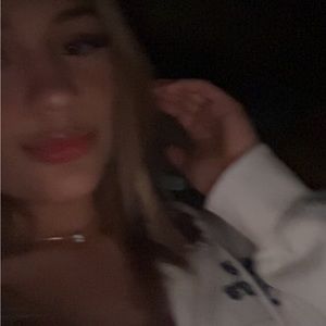 Meet your Posher, Savannah